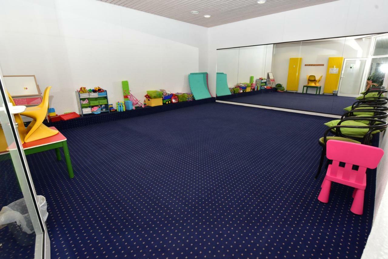 Ferienwohnung "Rodelnde Geiss" Mit Schwimmbad 브라운라제 외부 사진